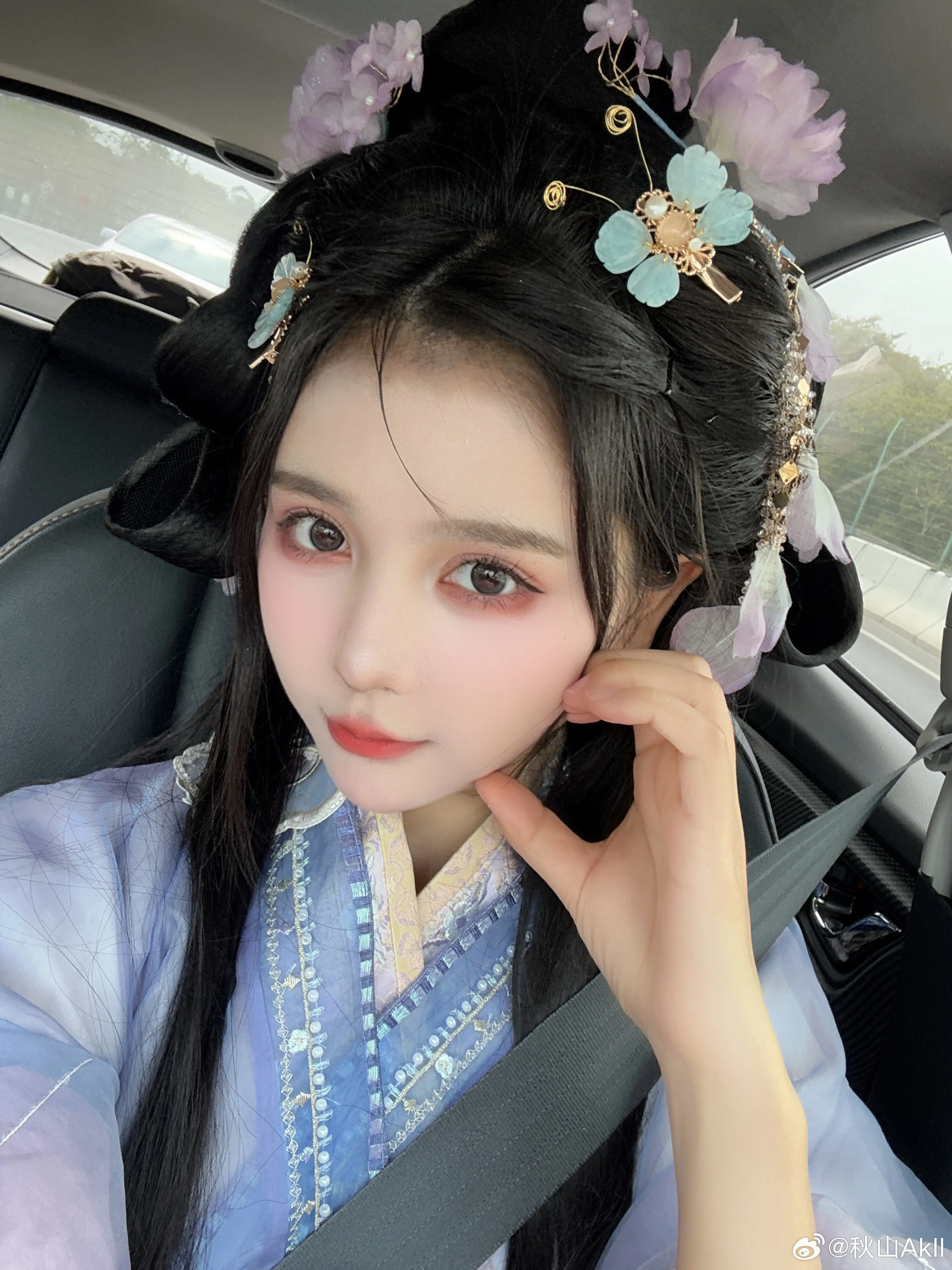 [7套-2.4G]秋山AkI写真合集[持续更新]