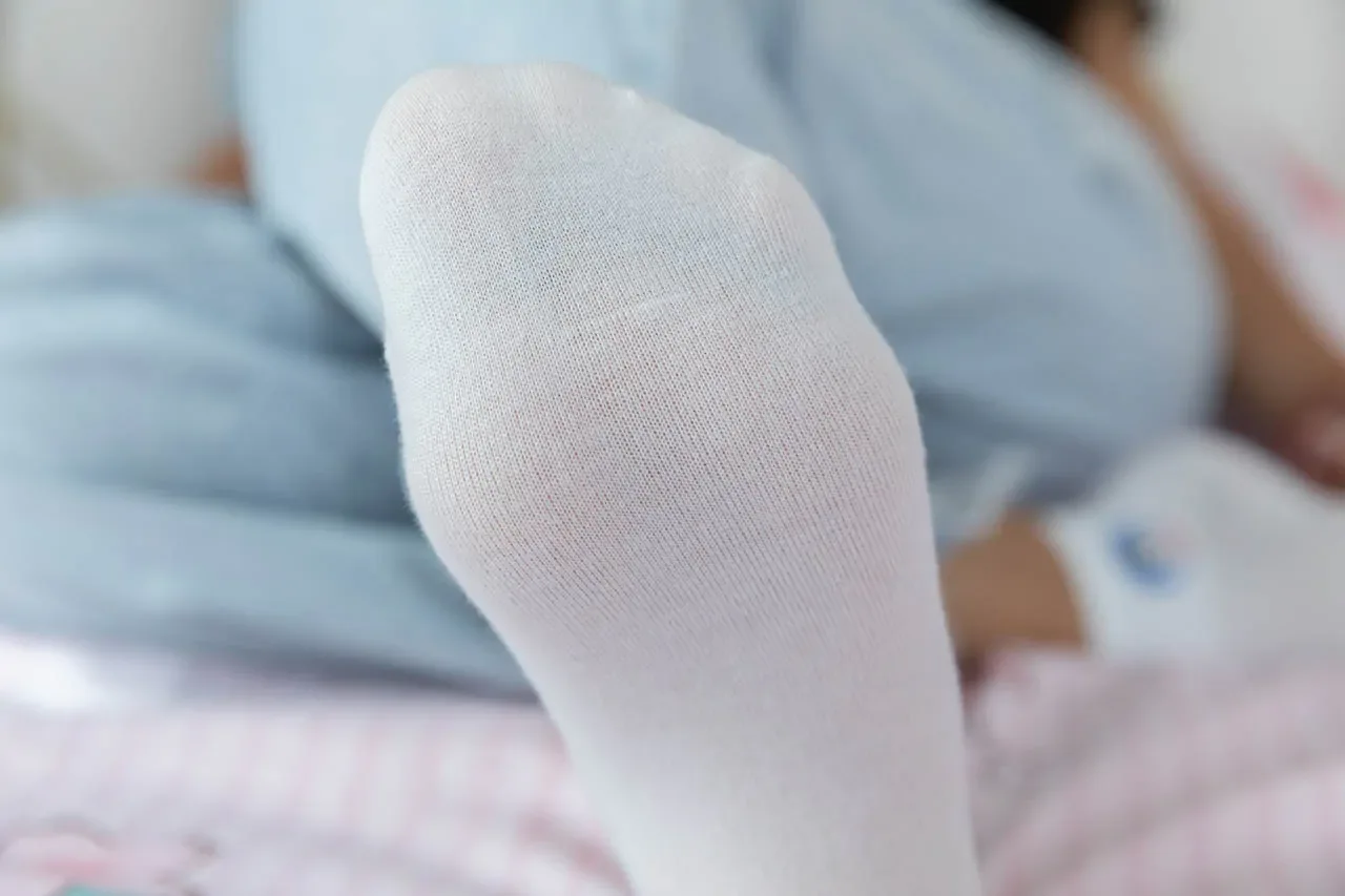 [全网资源汇总]美足专精物恋传媒写真合集含4K原版视频（1-1300期）[持续更新]Part1